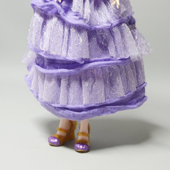 DISNEY DESCENDANTS Mal Coronation Isle of the Lost Doll - Picture 4 of 8